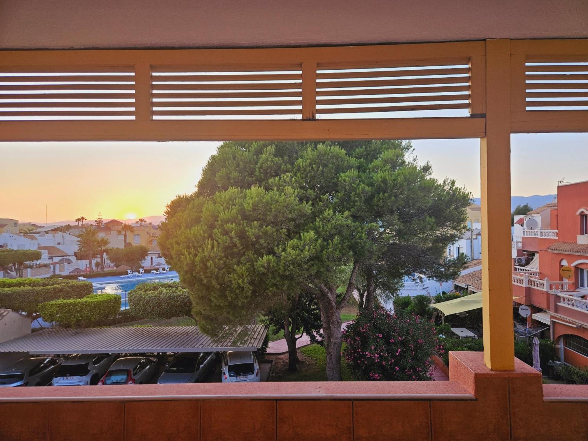 Apartamento Buganvilla Beach Рокетас-де-Мар Экстерьер фото